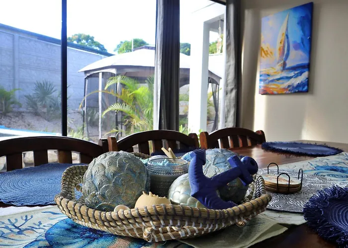 Casa Aldama With Private Pool Near Playa Tamarindo Holiday home *